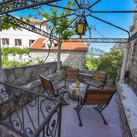 St. Nicola'S Apartments Budva Bagian luar foto