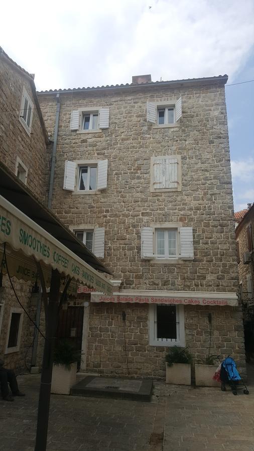 St. Nicola'S Apartments Budva Bagian luar foto