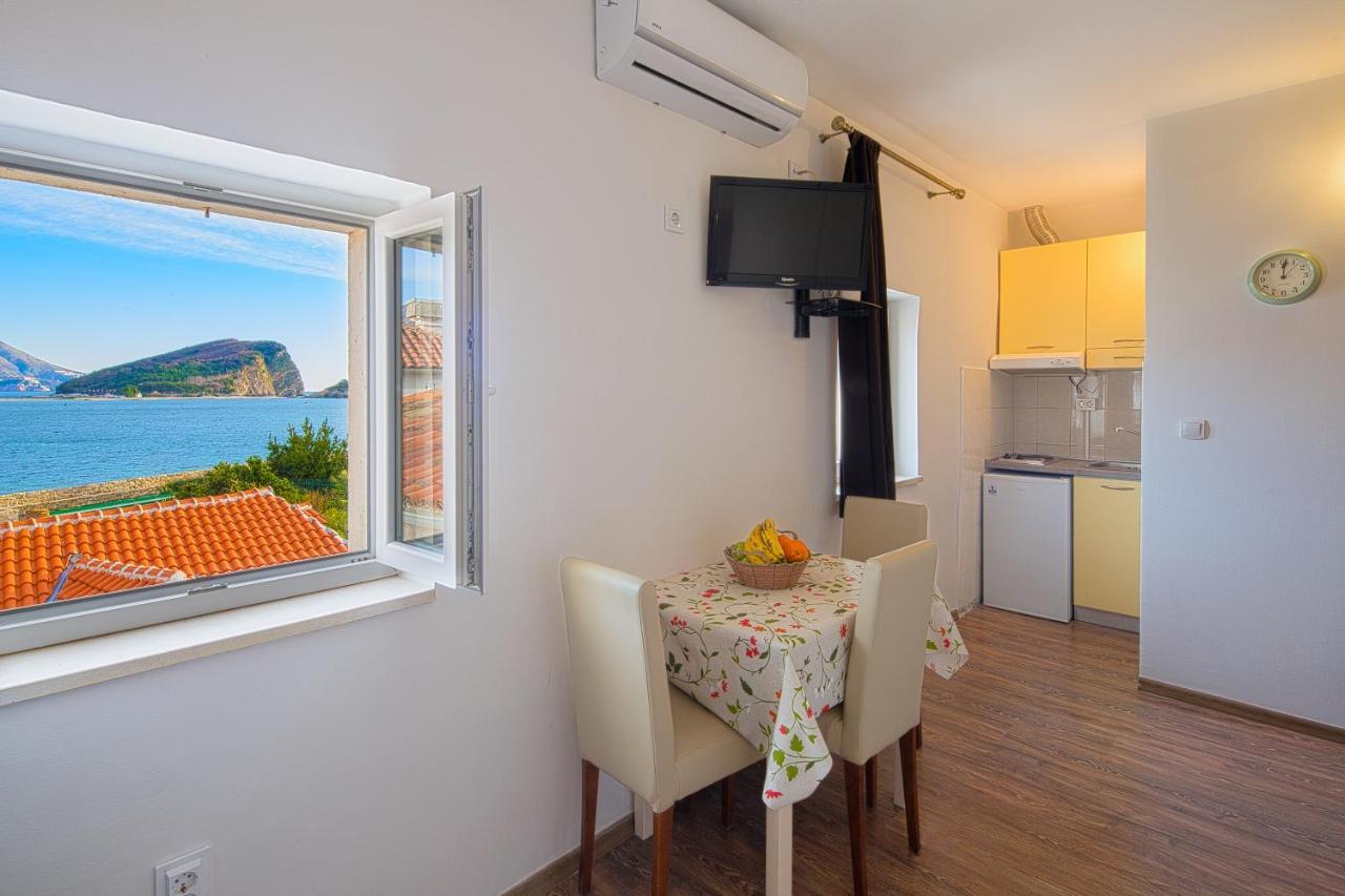 St. Nicola'S Apartments Budva Bagian luar foto